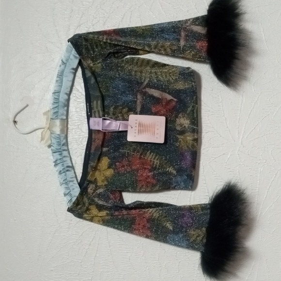 Savage X Fenty Tops - SAVAGE FENTY by RIHANNA